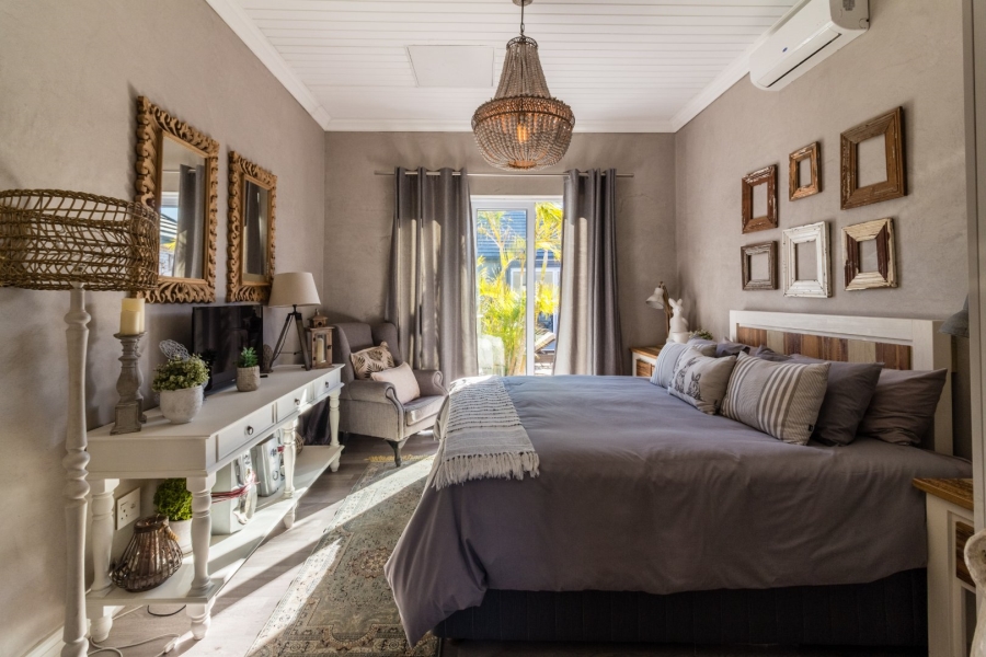 5 Bedroom Property for Sale in Num Num Cape Estate Western Cape
